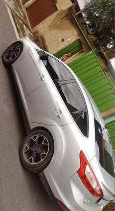 FORD FOCUS 2.0 TITANIUM PLUS SEDAN 16V FLEX 4P POWERSHIFT